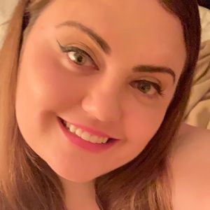 Meet your Posher, Aliya